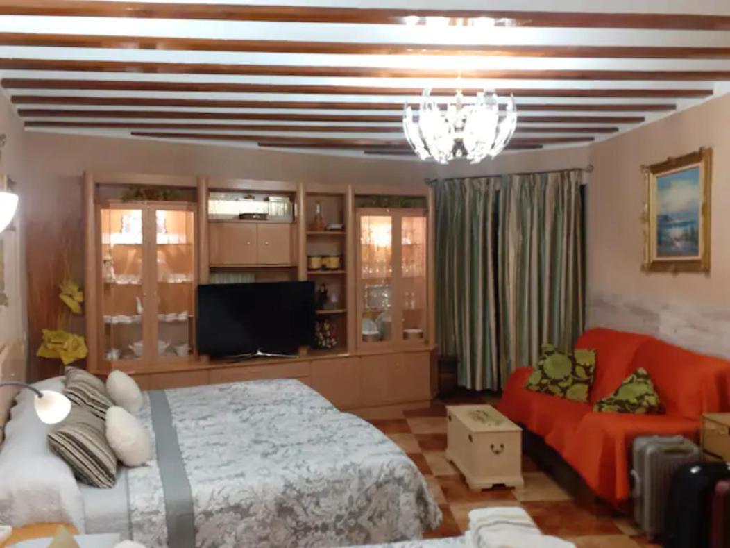 Habitacion En Ocana Ngoại thất bức ảnh
